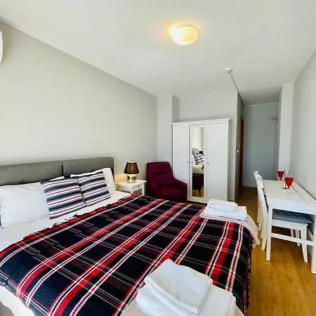 Quarto em Acomodações Particulares Cloud9 *
